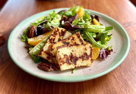 grilled halloumi salad image